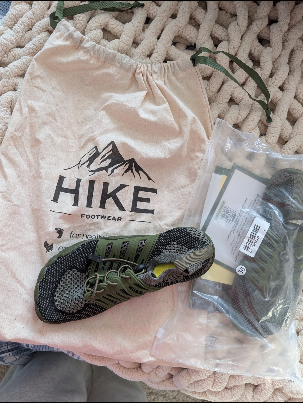 NEW HIKE Footwear Green Hiking & Walking Barefoot Shoes - Picture 2 of 5